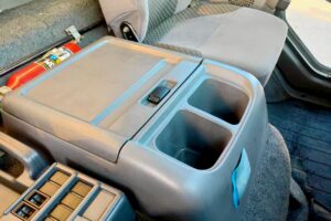 サムネイル: 平成23年　フォワード　４トン　アルミウィング　ワイドロング