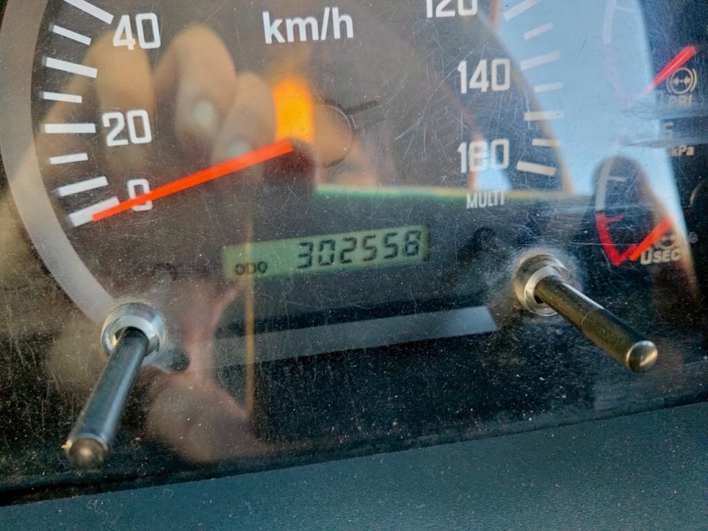 平成23年　いすゞ　フォワード　４トン　アルミウィング　ワイドロング (車検1年付）