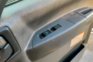 サムネイル: 平成23年　いすゞ　フォワード　４トン　アルミウィング　ワイドロング (車検1年付）