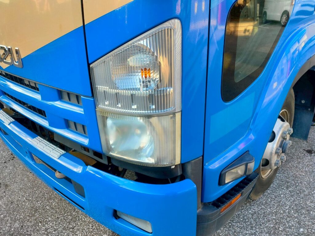 平成23年　いすゞ　フォワード　４トン　アルミウィング　ワイドロング (車検1年付）