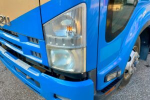 サムネイル: 平成23年　いすゞ　フォワード　４トン　アルミウィング　ワイドロング (車検1年付）