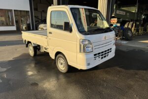 サムネイル: 令和1年　キャリイトラック　KCパワステ農繁仕様　４WD　車検2年付　