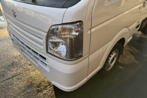 サムネイル: 令和1年　キャリイトラック　KCパワステ農繁仕様　４WD　車検2年付　