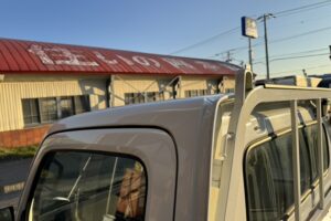 サムネイル: 令和1年　キャリイトラック　KCパワステ農繁仕様　４WD　車検2年付　