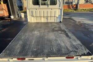 サムネイル: 令和1年　キャリイトラック　KCパワステ農繁仕様　４WD　車検2年付　