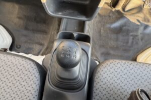 サムネイル: 令和1年　キャリイトラック　KCパワステ農繁仕様　４WD　車検2年付　