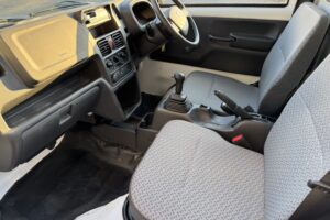 サムネイル: 令和1年　キャリイトラック　KCパワステ農繁仕様　４WD　車検2年付　