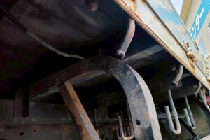 サムネイル: 平成23年式　コンドル増トンクレーン　4段ラジコン　ベッド付き　アルミアオリ