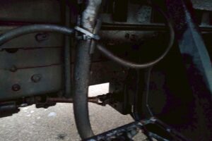 サムネイル: 平成23年式　コンドル増トンクレーン　4段ラジコン　ベッド付き　アルミアオリ