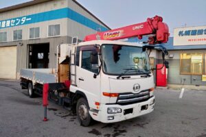 サムネイル: 平成23年式　コンドル増トンクレーン　4段ラジコン　ベッド付き　アルミアオリ