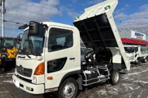 平成25年　日野　レンジャー　４トンダンプ　電動コボレーン付・荷台塗装済！（車検令和8年10月）
