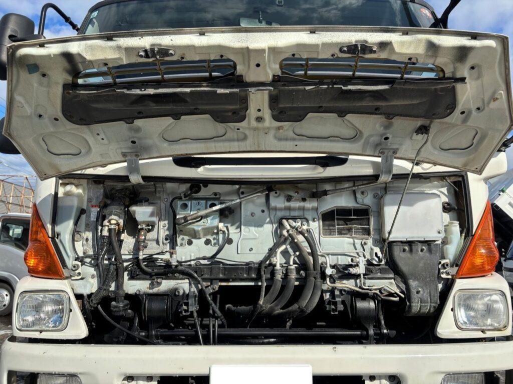 平成25年　日野　レンジャー　４トンダンプ　電動コボレーン付・荷台塗装済！（車検令和8年10月）