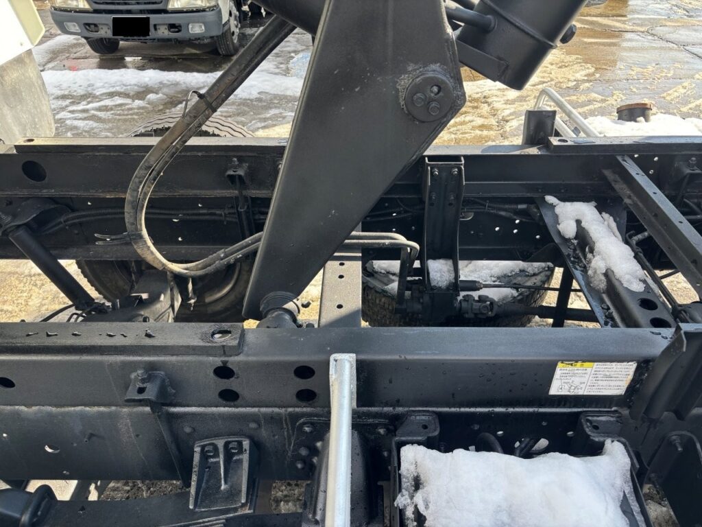 平成25年　日野　レンジャー　４トンダンプ　電動コボレーン付・荷台塗装済！（車検令和8年10月）