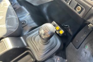 サムネイル: 平成25年　日野　レンジャー　４トンダンプ　電動コボレーン付・荷台塗装済！（車検令和8年10月）