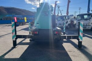 サムネイル: 平成21年式　エルフ15.7m屈伸式ブーム高所作業車　スチールバケット