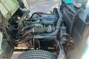 サムネイル: 北見店おすすめ！！◆平成21年式　いすゞ　エルフ15.7m　◆屈伸式ブーム高所作業車　スチールバケット (車検1年付）　札幌・江別・旭川・北見・釧路どこでも全国対応可能です！　　　　　　　　　　　　　　　　お問い合わせは北見店へ～TEL0157-57-7166～