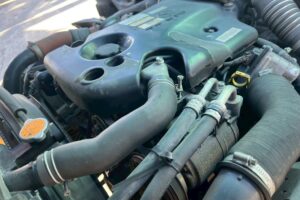 サムネイル: 平成21年式　エルフ15.7m屈伸式ブーム高所作業車　スチールバケット