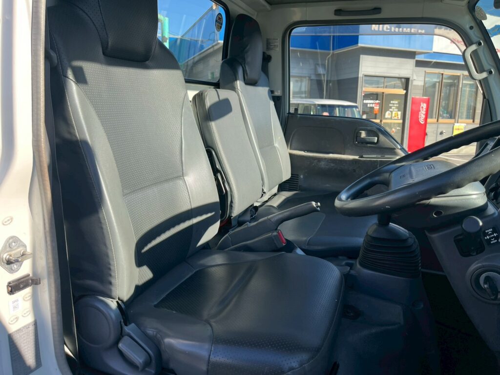 平成21年式　エルフ15.7m屈伸式ブーム高所作業車　スチールバケット