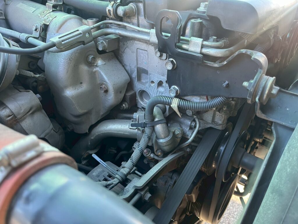 北見店おすすめ！！◆平成21年式　いすゞ　エルフ15.7m　◆屈伸式ブーム高所作業車　スチールバケット (車検1年付）　札幌・江別・旭川・北見・釧路どこでも全国対応可能です！　　　　　　　　　　　　　　　　お問い合わせは北見店へ～TEL0157-57-7166～