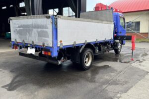 サムネイル: 平成25年　アトラス3トン4段クレーンロング ラジコン アルミアオリ 車検令和8年6月