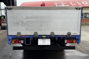 サムネイル: 平成25年　アトラス3トン4段クレーンロング ラジコン アルミアオリ 車検令和8年6月