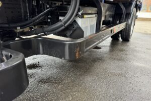 サムネイル: 平成25年　アトラス3トン4段クレーンロング ラジコン アルミアオリ 車検令和8年6月