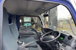 サムネイル: 平成25年　アトラス3トン4段クレーンロング ラジコン アルミアオリ 車検令和8年6月