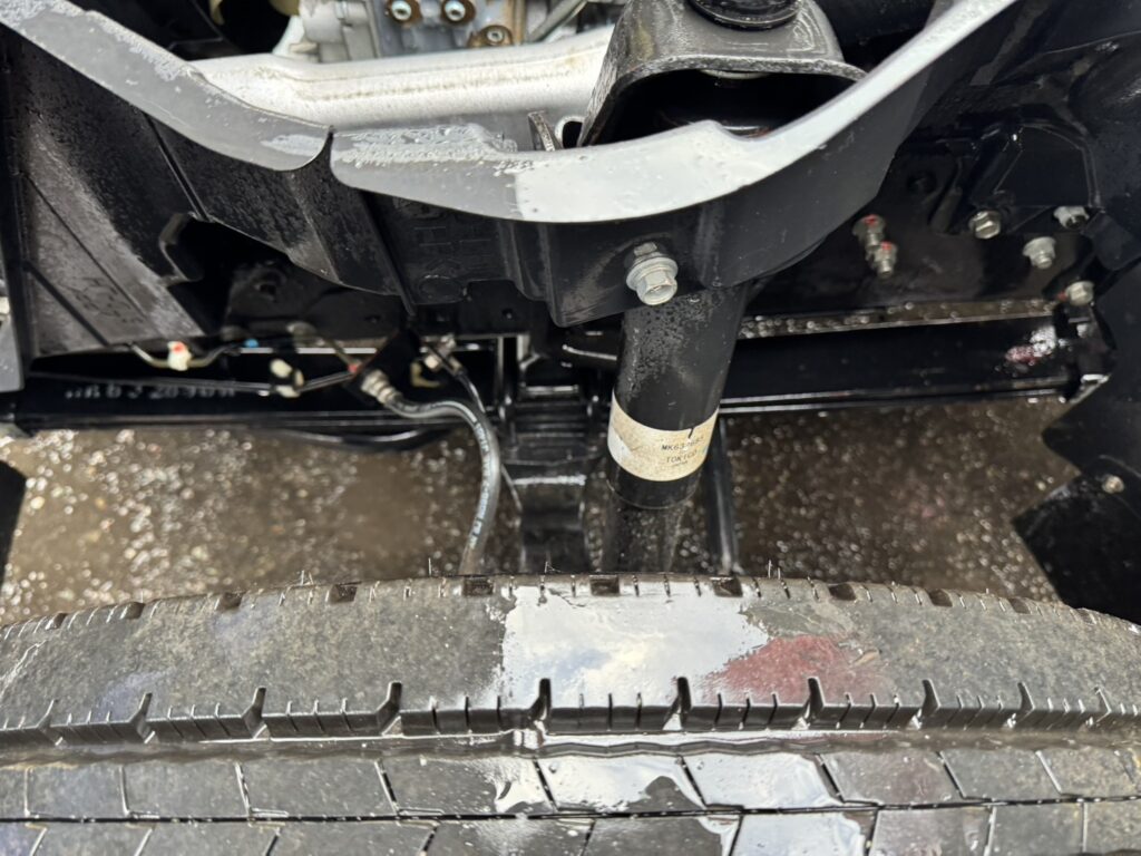 平成25年　アトラス3トン4段クレーンロング ラジコン アルミアオリ 車検令和8年6月