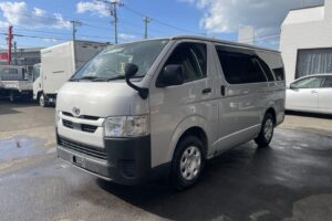 令和2年　トヨタハイエースバン ロングDX 寒冷地仕様 車検1年付