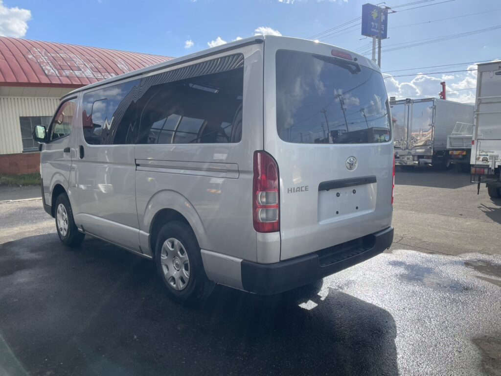 令和2年　トヨタハイエースバン ロングDX 寒冷地仕様 車検1年付