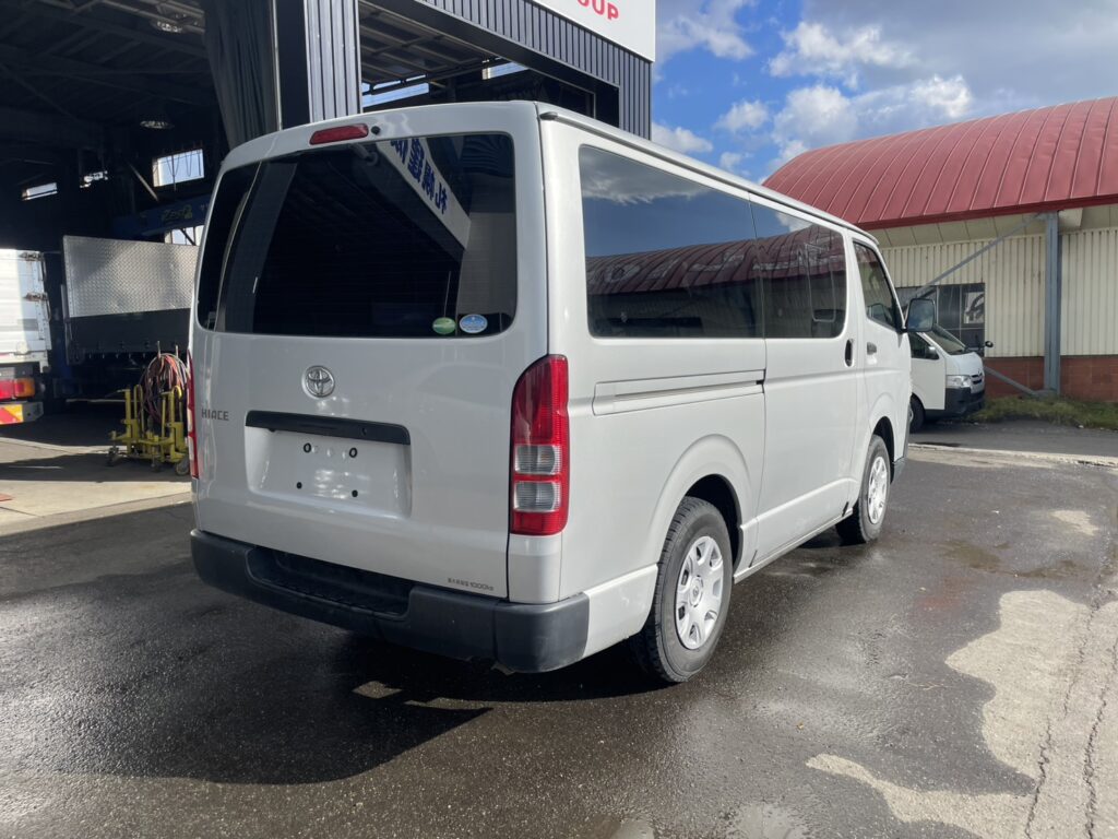 令和2年　トヨタハイエースバン ロングDX 寒冷地仕様 車検1年付