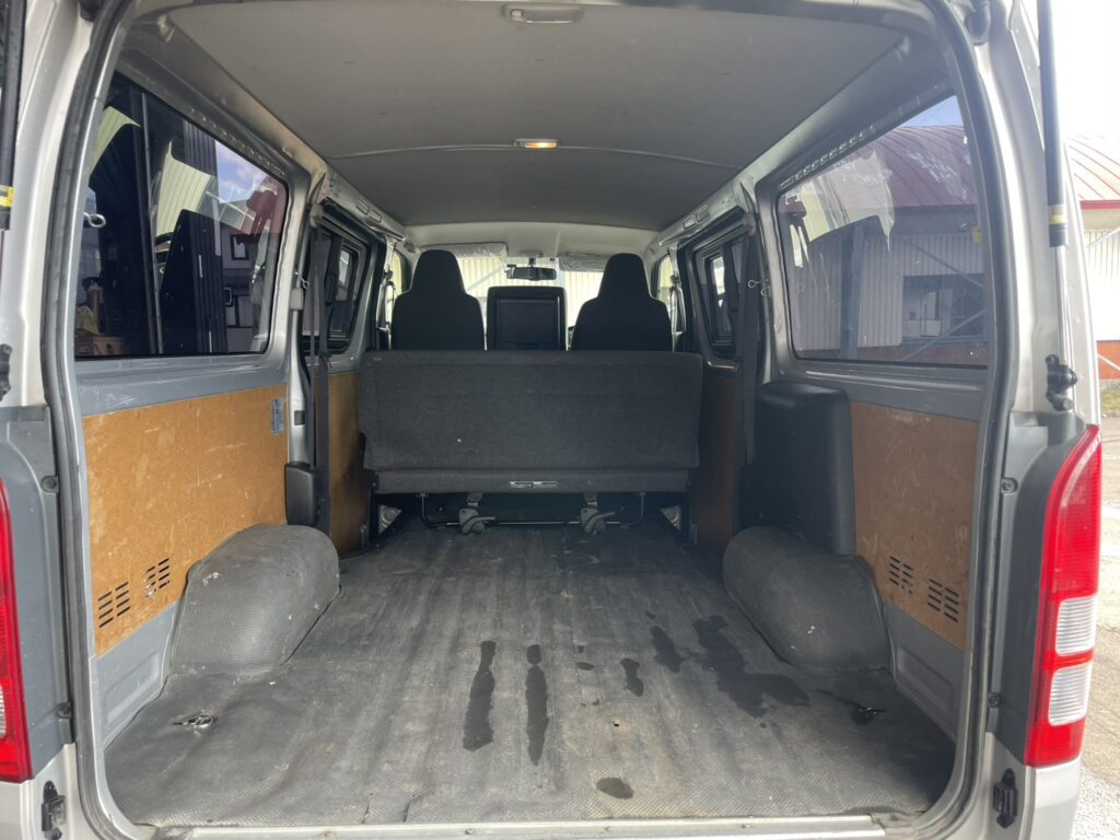 令和2年　トヨタハイエースバン ロングDX 寒冷地仕様 車検1年付