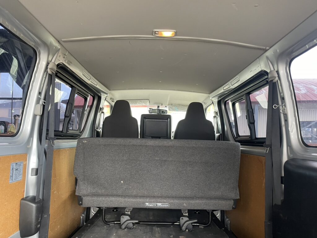 令和2年　トヨタハイエースバン ロングDX 寒冷地仕様 車検1年付