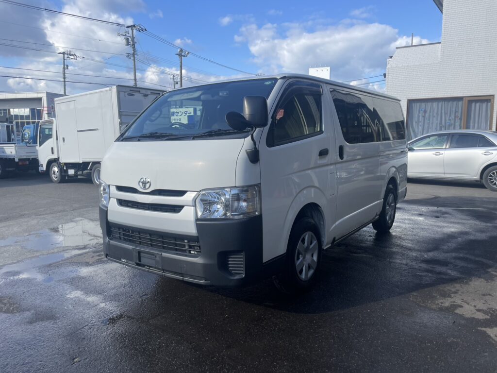 令和1年　トヨタハイエースバン ロングDX 寒冷地仕様 車検1年付