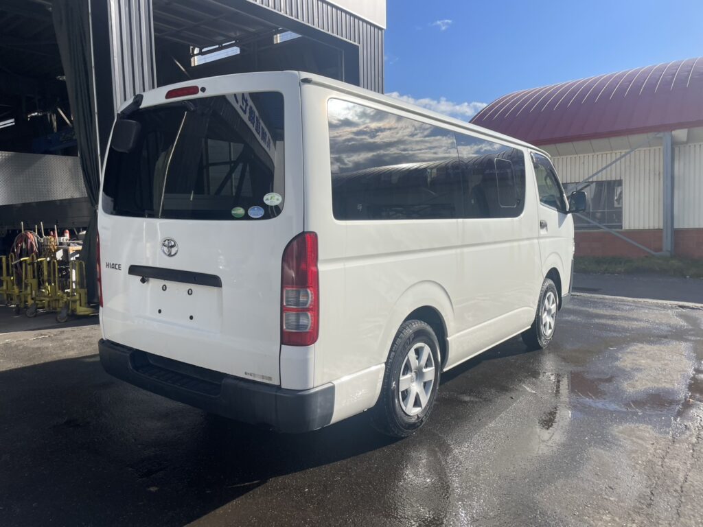 令和1年　トヨタハイエースバン ロングDX 寒冷地仕様 車検1年付