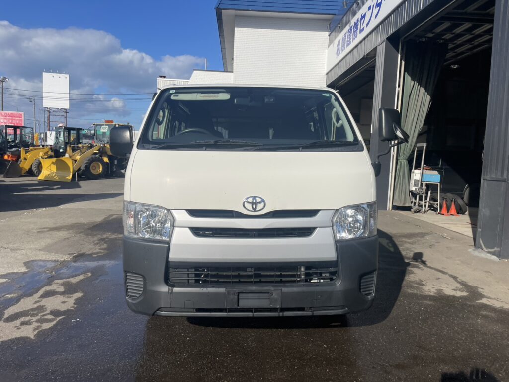 令和1年　トヨタハイエースバン ロングDX 寒冷地仕様 車検1年付