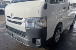 サムネイル: 令和1年　トヨタハイエースバン ロングDX 寒冷地仕様 車検1年付