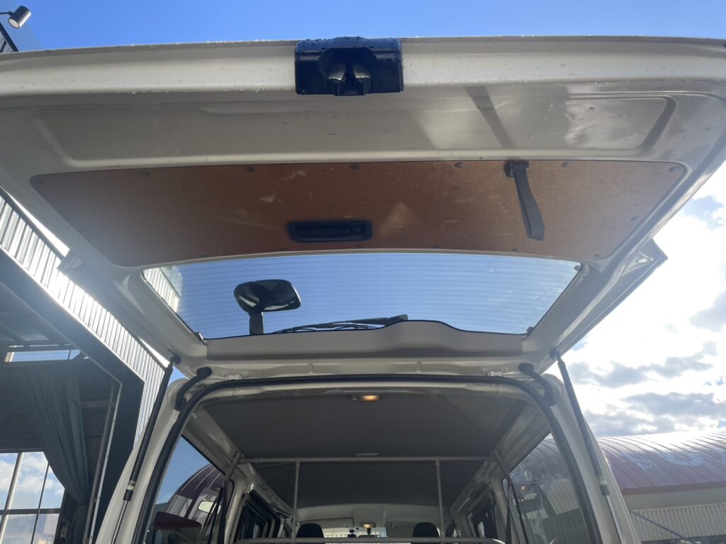 令和1年　トヨタハイエースバン ロングDX 寒冷地仕様 車検1年付