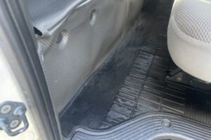 サムネイル: 令和1年　トヨタハイエースバン ロングDX 寒冷地仕様 車検1年付