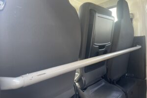 サムネイル: 令和1年　トヨタハイエースバン ロングDX 寒冷地仕様 車検1年付