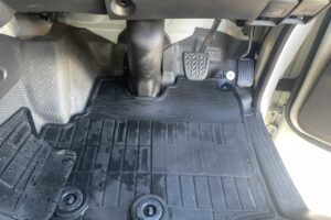 サムネイル: 令和1年　トヨタハイエースバン ロングDX 寒冷地仕様 車検1年付