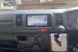 サムネイル: 令和1年　トヨタハイエースバン ロングDX 寒冷地仕様 車検1年付