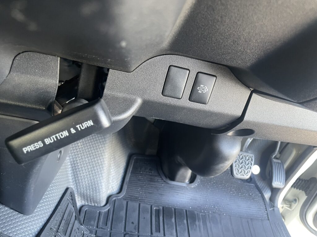 令和1年　トヨタハイエースバン ロングDX 寒冷地仕様 車検1年付