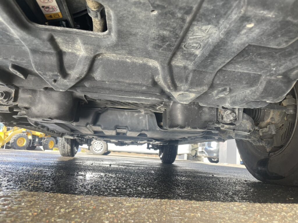 令和1年　トヨタハイエースバン ロングDX 寒冷地仕様 車検1年付