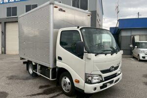 サムネイル: 平成30年式デュトロアルミバン　４WD！　積載1850kg　