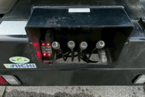 サムネイル: 平成18年式エルフ12m高所作業車　スチールバケット