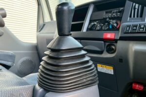 サムネイル: 【★超希少★】平成21年式　エルフ　ローダーダンプ　４WD！　最大積載3000㎏　三方開き　