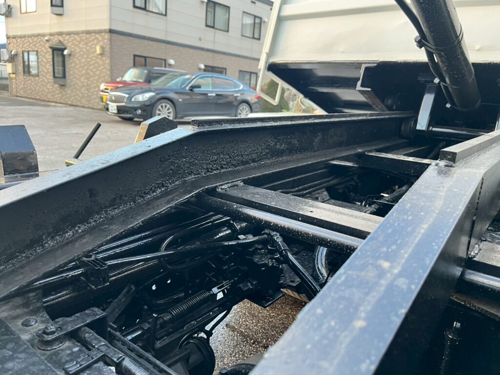 【★超希少★】平成21年式　エルフ　ローダーダンプ　４WD！　最大積載3000㎏　三方開き　