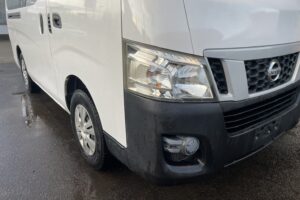 サムネイル: 平成26年　NV350キャラバンバン 切替4WD オートマ 車検1年付