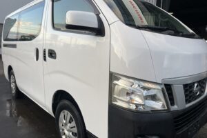 サムネイル: 平成26年　NV350キャラバンバン 切替4WD オートマ 車検1年付